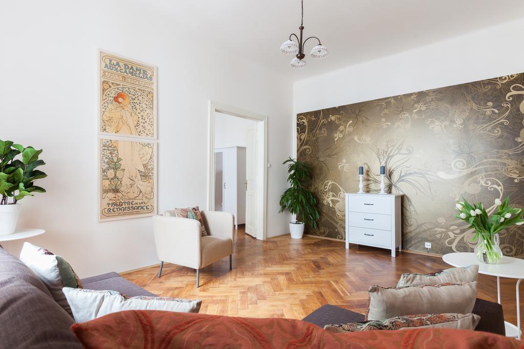 My Mucha's Old Gallery Apartment